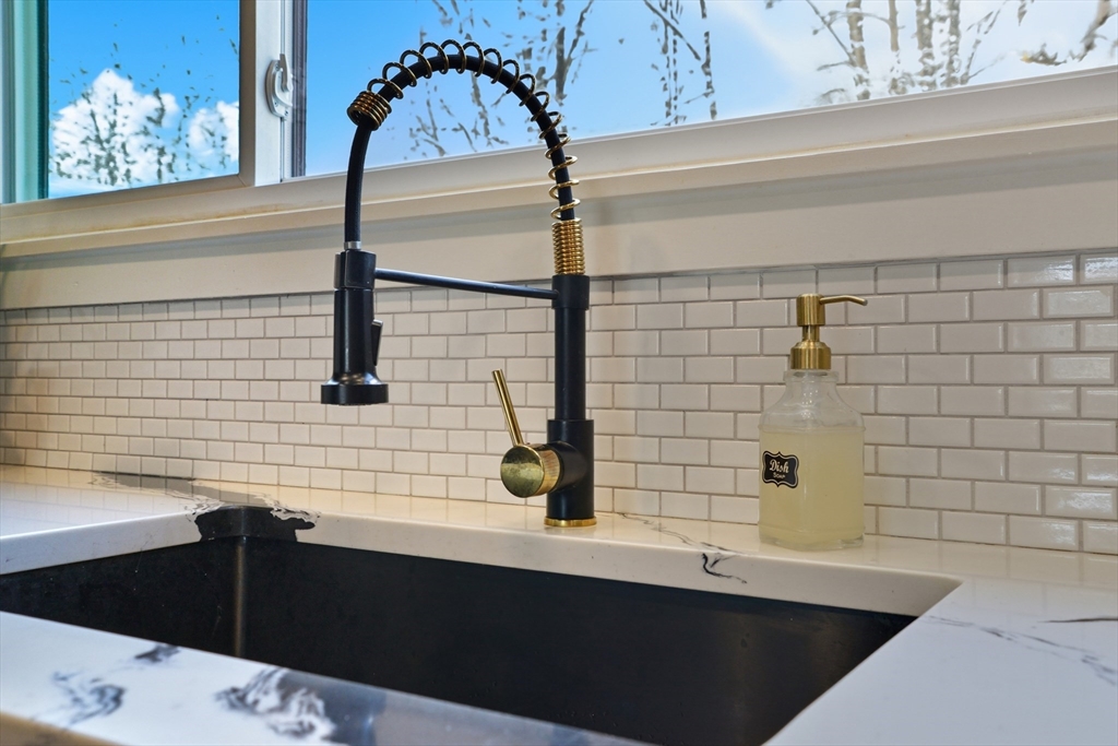 4 Pebblestone Circle, Unit 4 Suffield, CT 06078 - Photo 31 of 38