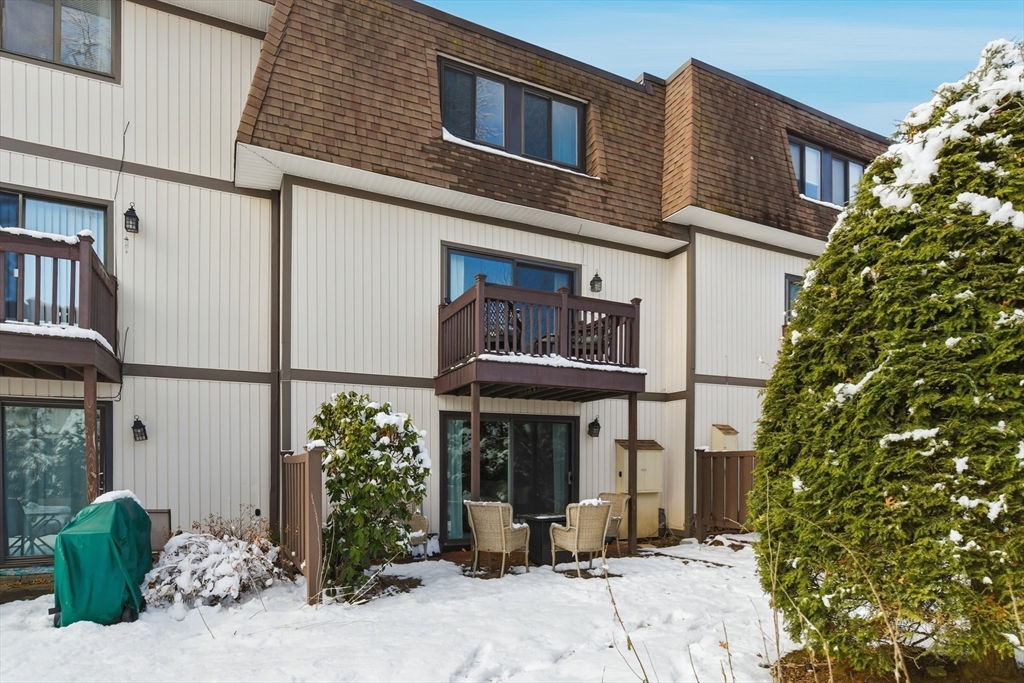 4 Pebblestone Circle, Unit 4 Suffield, CT 06078 - Photo 36 of 38