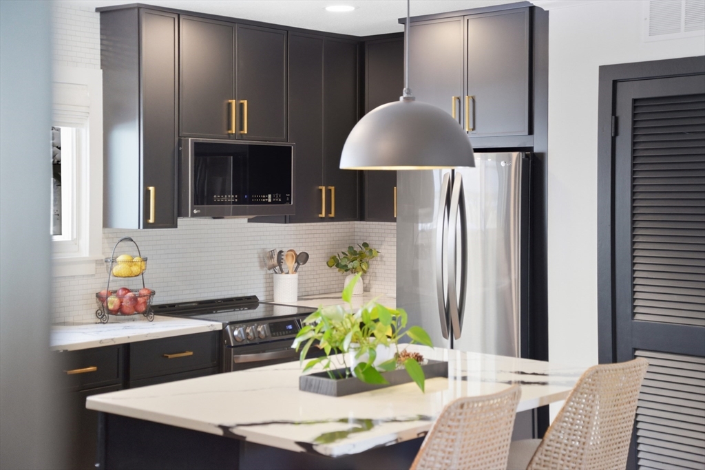 4 Pebblestone Circle, Unit 4 Suffield, CT 06078 - Photo 37 of 38