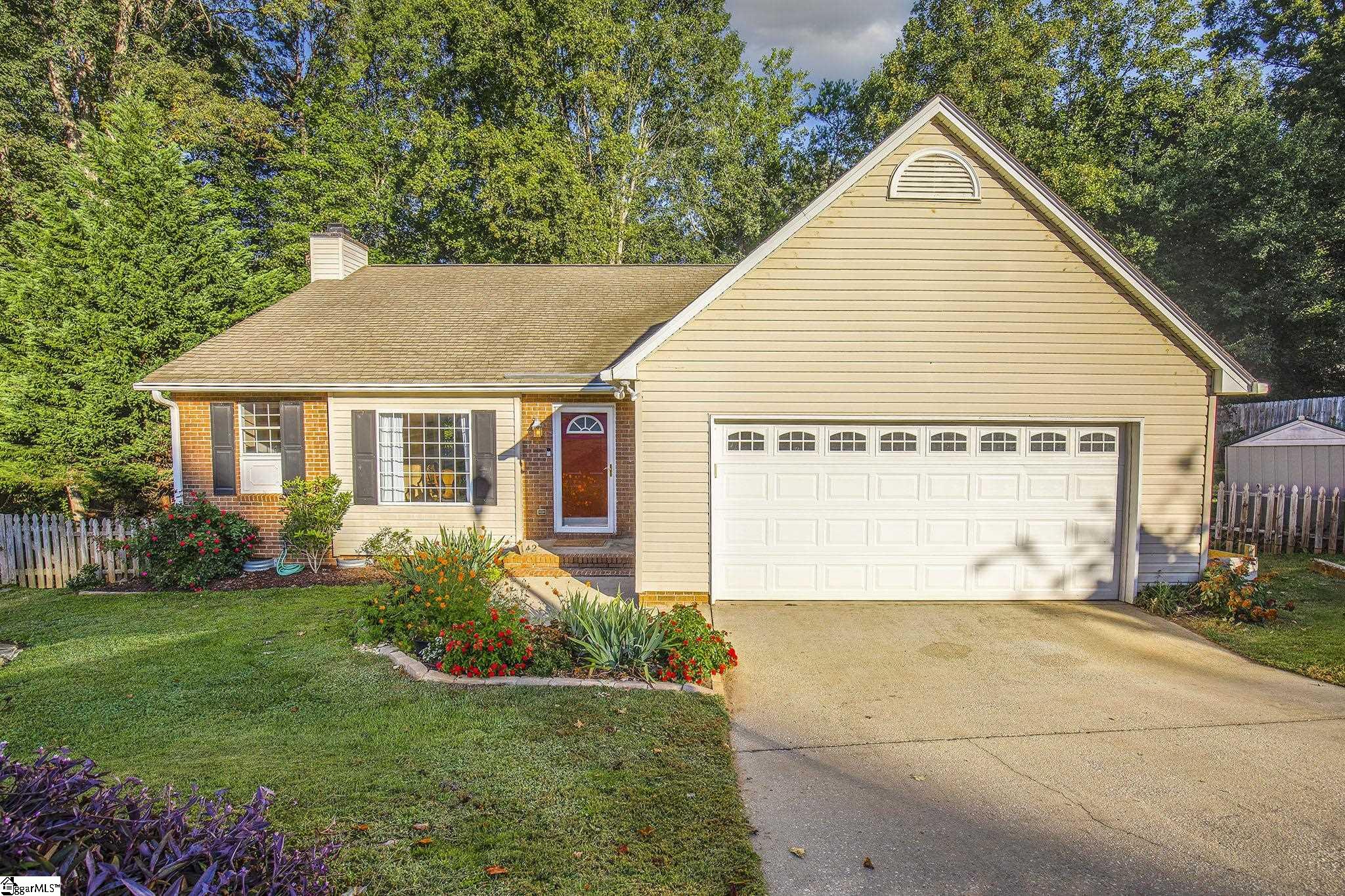 142 West Fall River Way Simpsonville, SC 29680 - Photo 1 of 34 Gallery Image 1