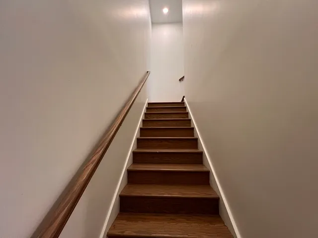 $3,750 | 1131 West Winona Street, Unit 104, Chicago, IL 60640