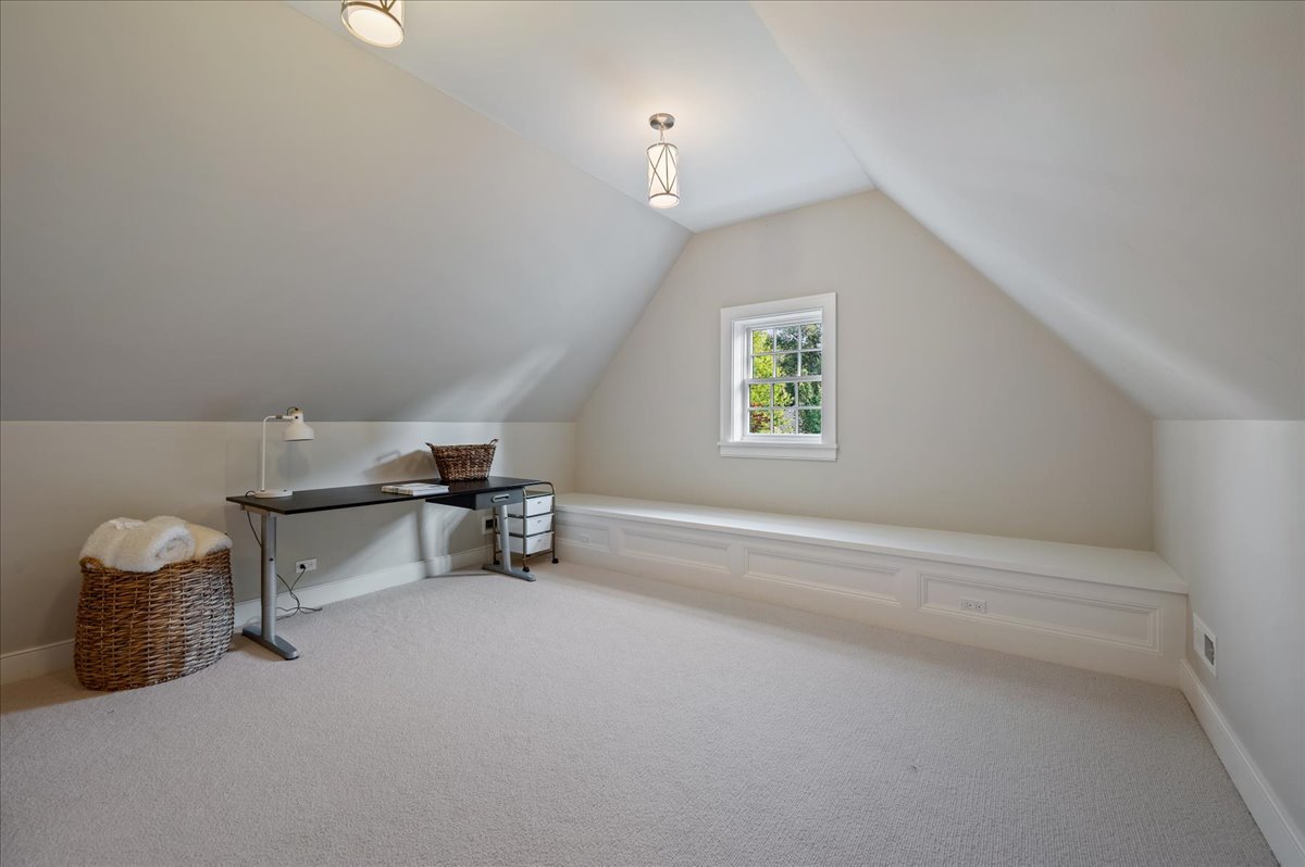 1503 Edgewood Lane Winnetka, IL 60093 - Photo 30 of 46