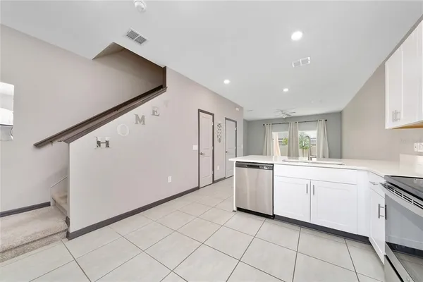 $1,700 | 2060 Viewfinder Street, Kissimmee, FL 34758