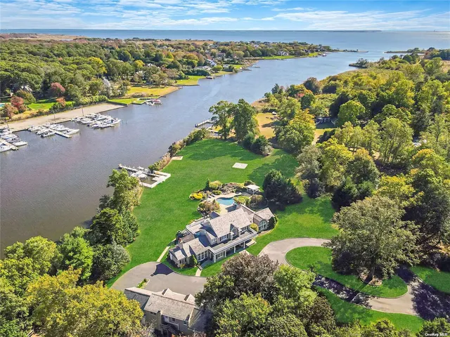 $4,700,000 | 300 Maple Street, Islip, NY 11751