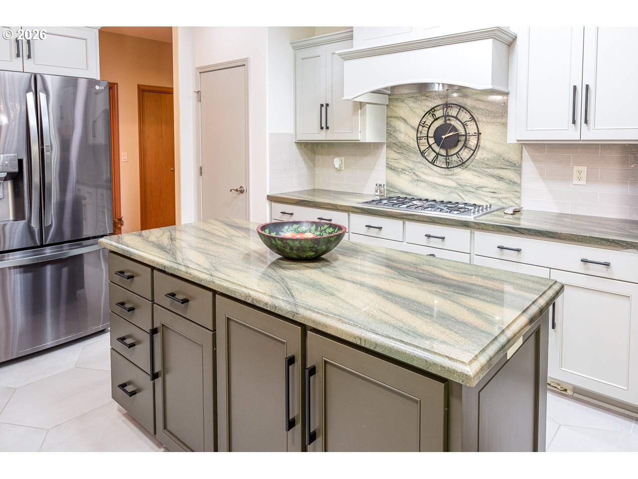 3381 Rosemont Way Eugene, OR 97401 - Photo 15 of 45 Kitchen