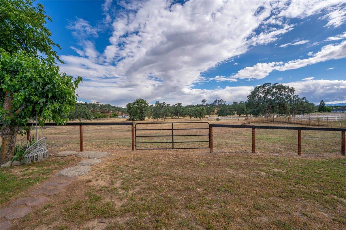 18805 Drake Road Red Bluff, CA 96080 - Photo 71 of 72 70-18805 Drake Rd - E-39