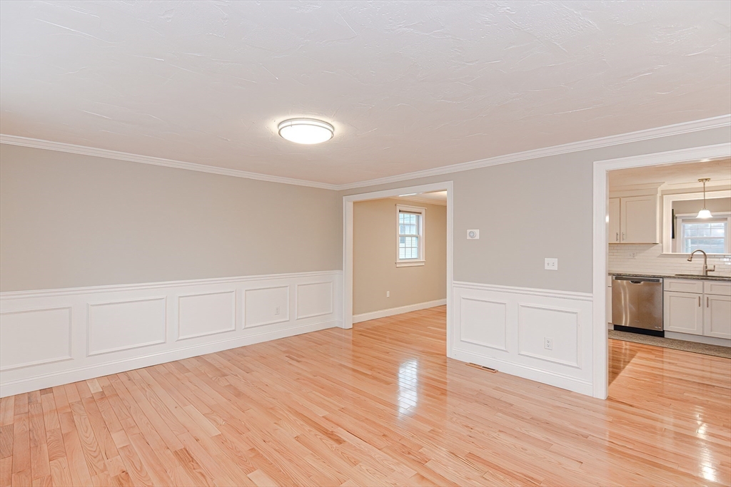 29 Paula Road Milford, MA 01757 - Photo 19 of 42 Gallery Image 19
