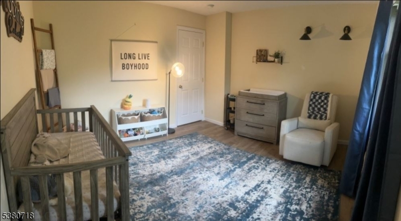 12 Ravine Road Wantage, NJ 07461 - Photo 8 of 19 a living room with furniture