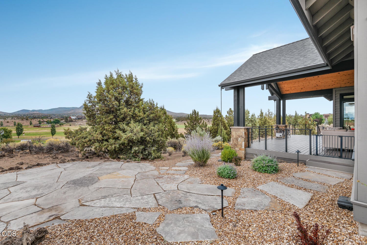 16661 Southwest Ranchview Court Powell Butte, OR 97753 - Photo 26 of 26 Gallery Image 26