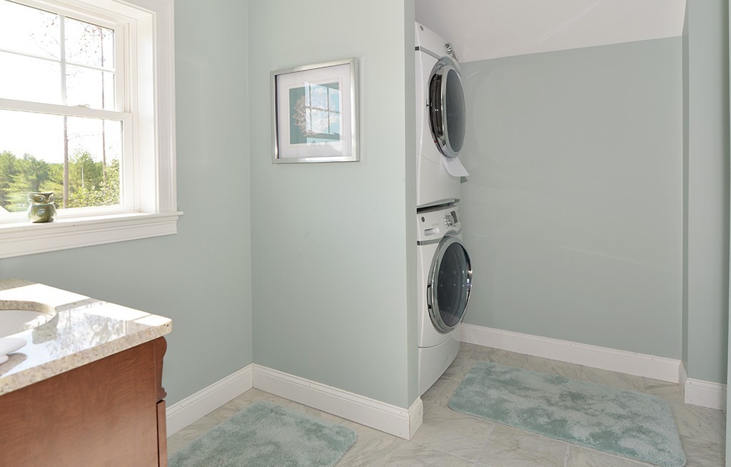 1479 Main Street, Unit 2 Hanson, MA 02341 - Photo 17 of 30