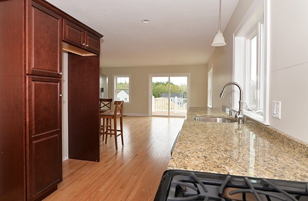 1479 Main Street, Unit 2 Hanson, MA 02341 - Photo 23 of 30