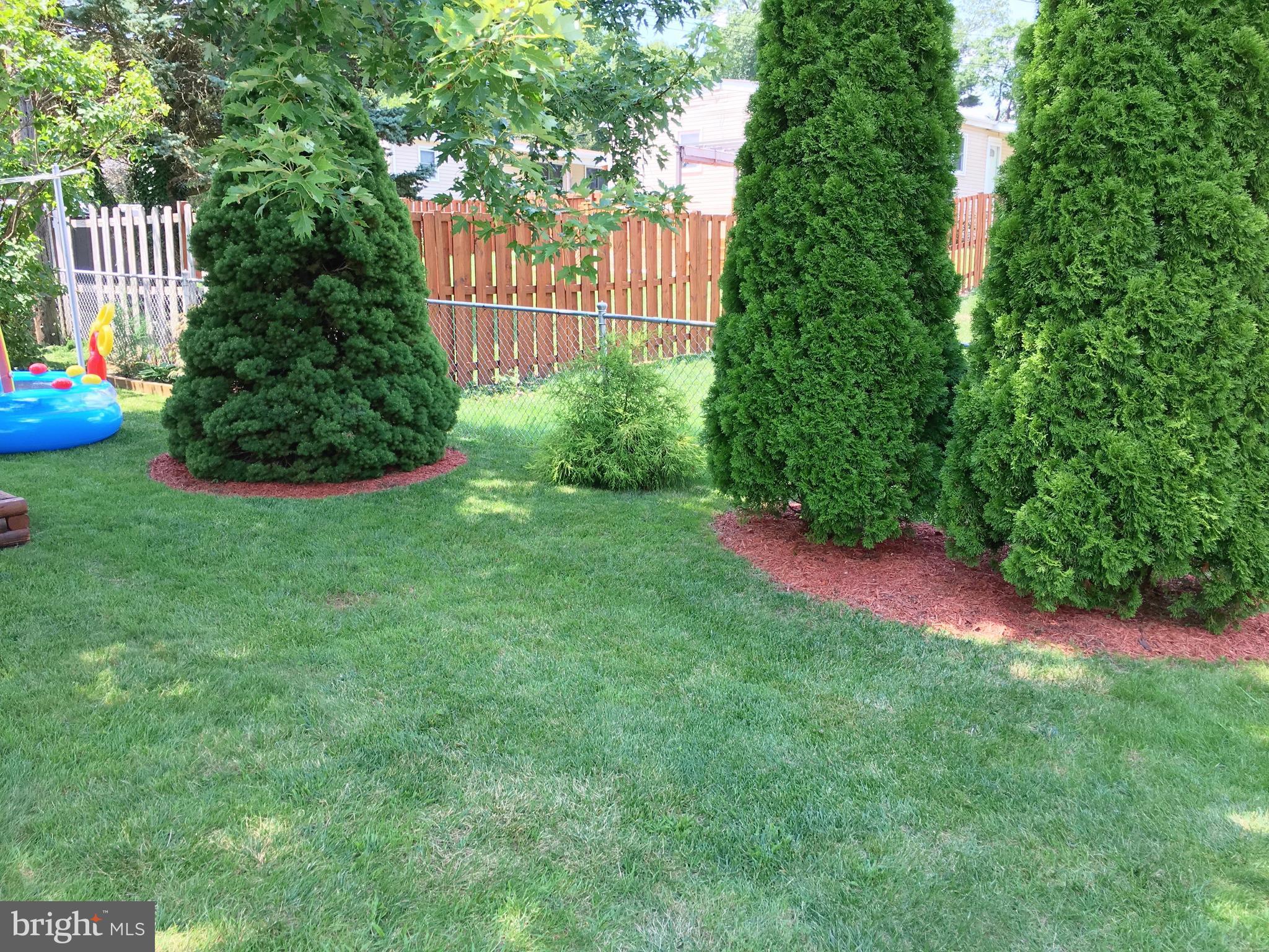 3418 Gaither Road Baltimore, MD 21244 - Photo 27 of 30 Back Yard