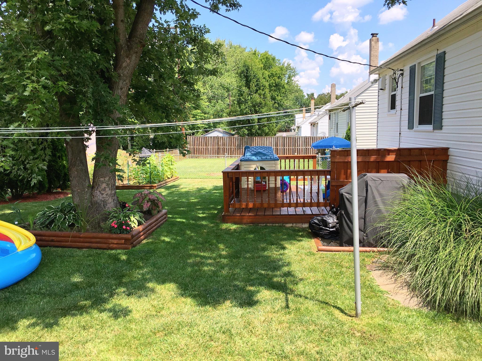 3418 Gaither Road Baltimore, MD 21244 - Photo 28 of 30 Back Yard