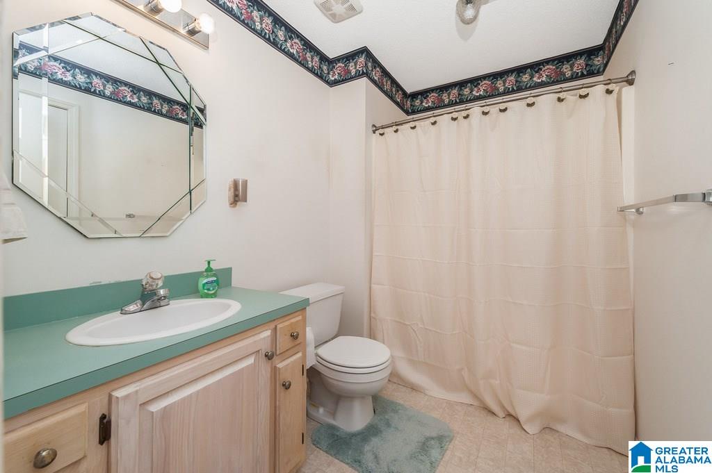 192 Milgray Lane Calera, AL 35040 - Photo 17 of 32