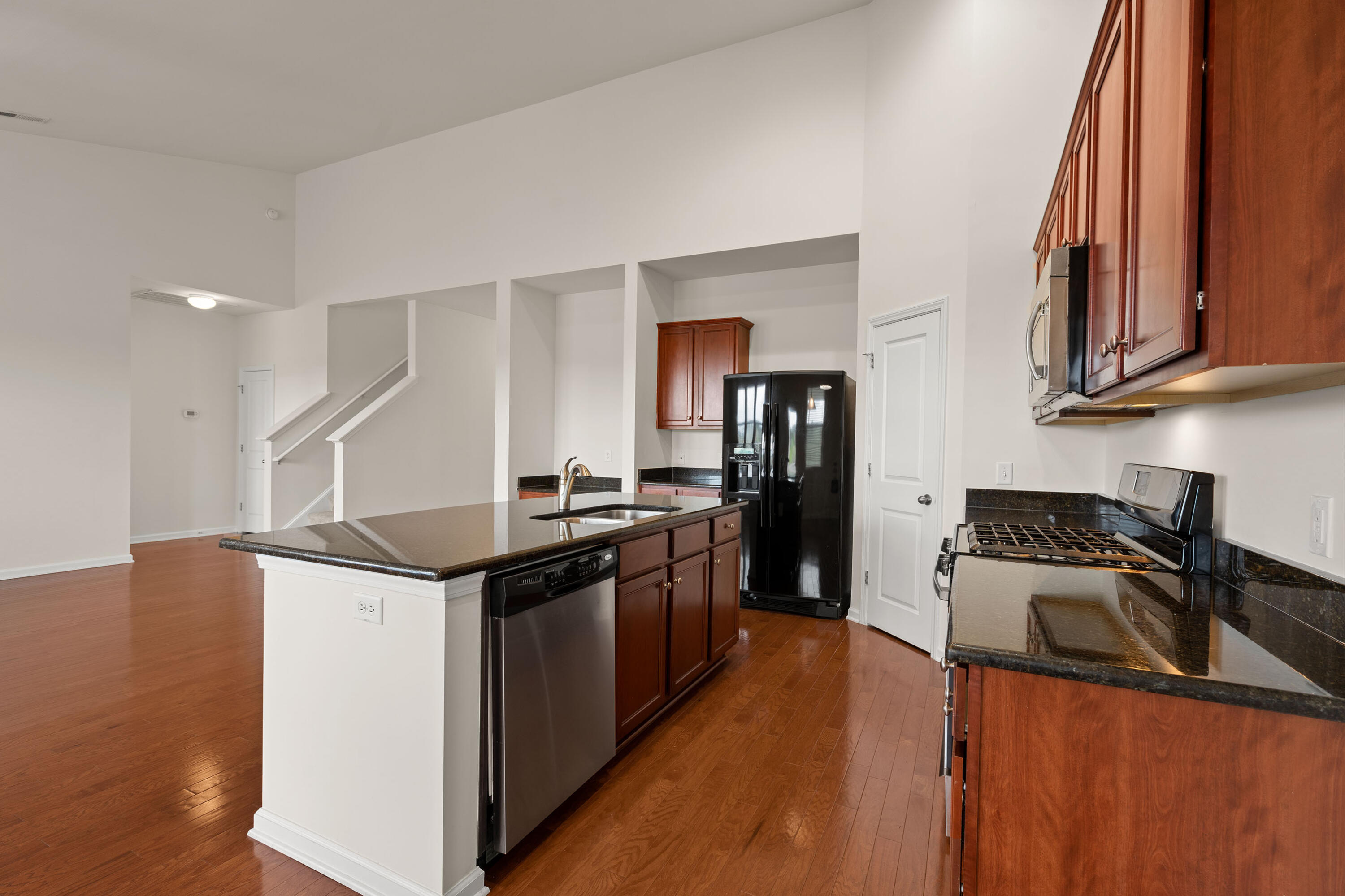 197 Decatur Drive Summerville, SC 29486 - Photo 19 of 39 Eat-In Kitchen