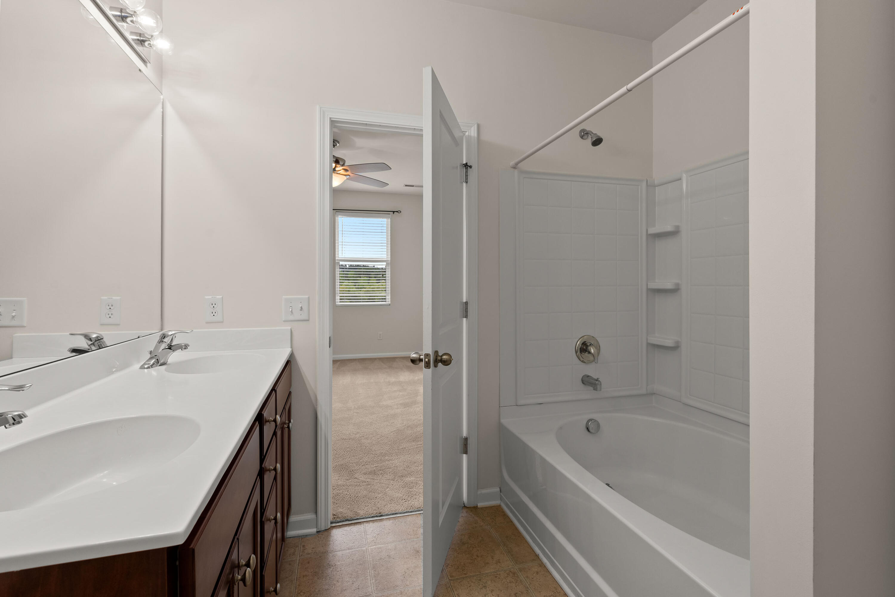197 Decatur Drive Summerville, SC 29486 - Photo 27 of 39 28