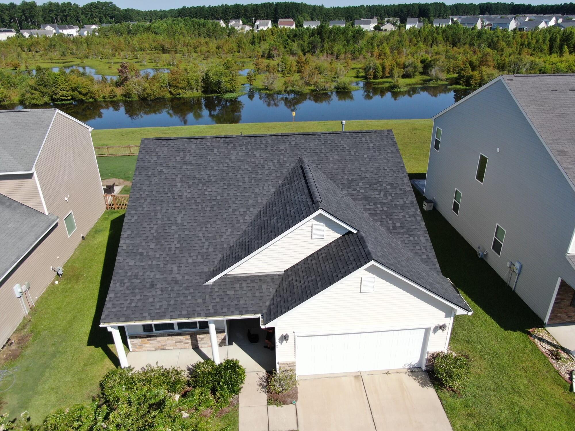 197 Decatur Drive Summerville, SC 29486 - Photo 3 of 39 BRAND NEW 30-YR ROOF!
