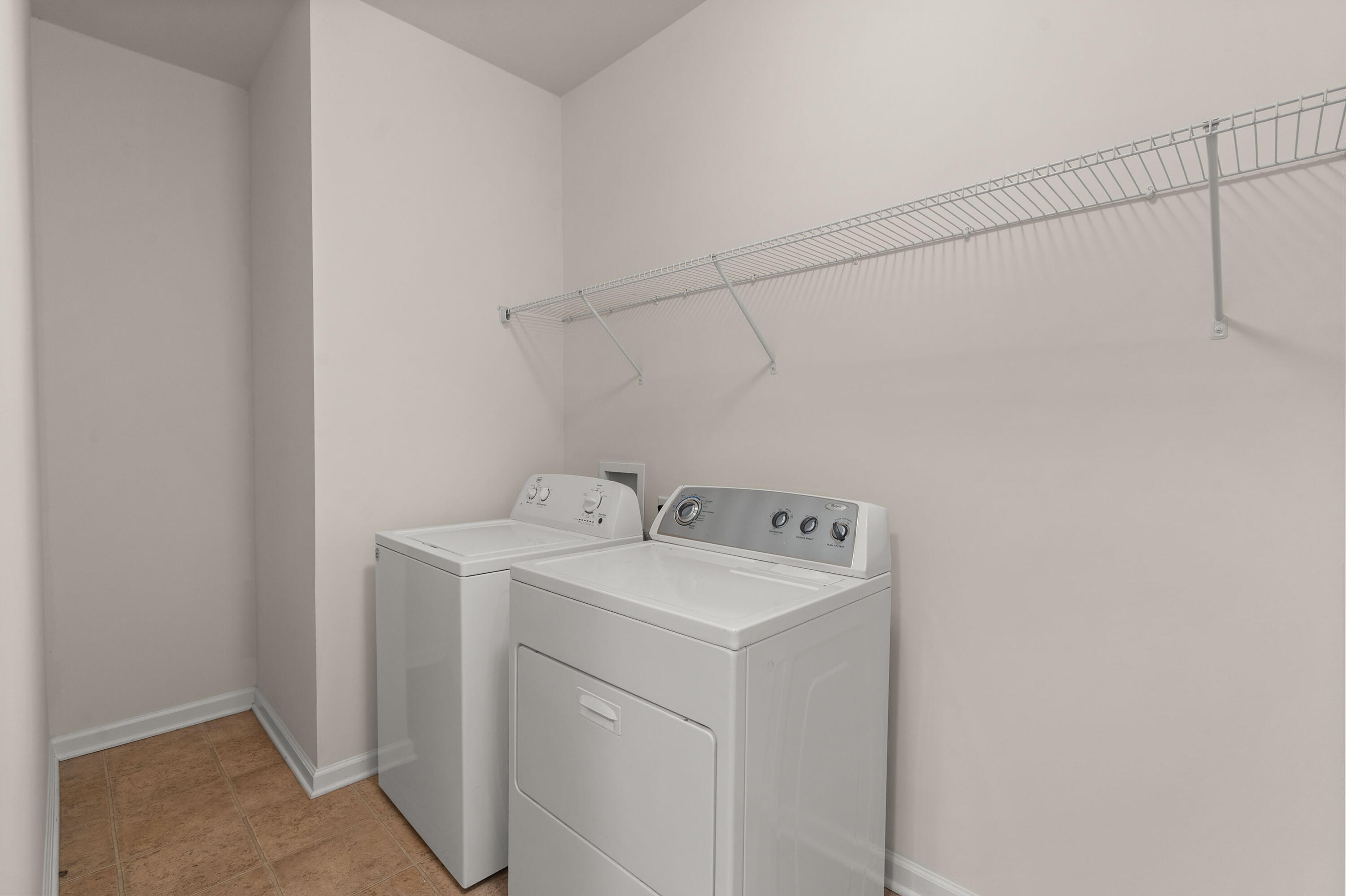 197 Decatur Drive Summerville, SC 29486 - Photo 39 of 39 Laundry Room