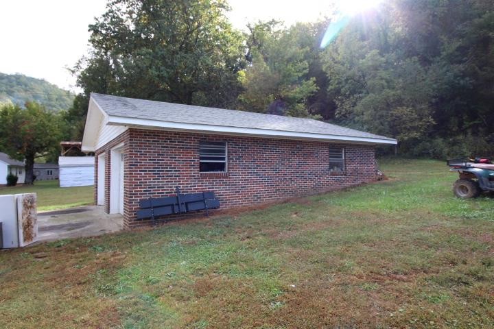 852 Wears Valley Road Townsend, TN 37882 - Photo 9 of 35 Gallery Image 9