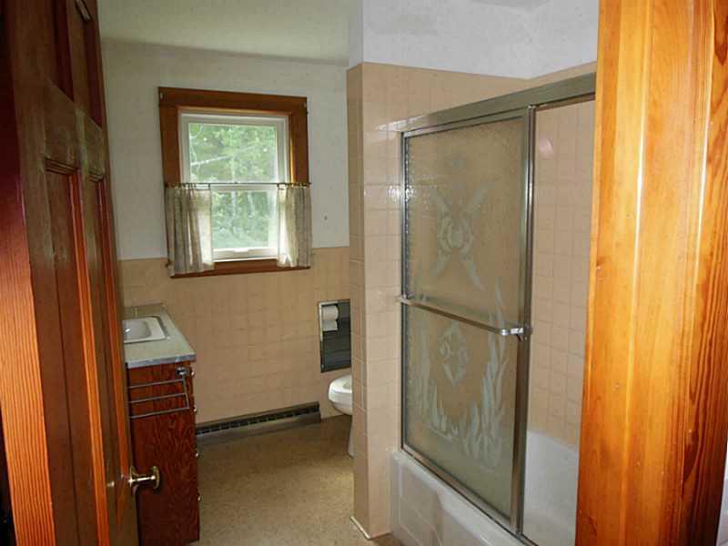 63 Metcalf Road Winthrop, ME 04364 - Photo 24 of 35 Bathroom.