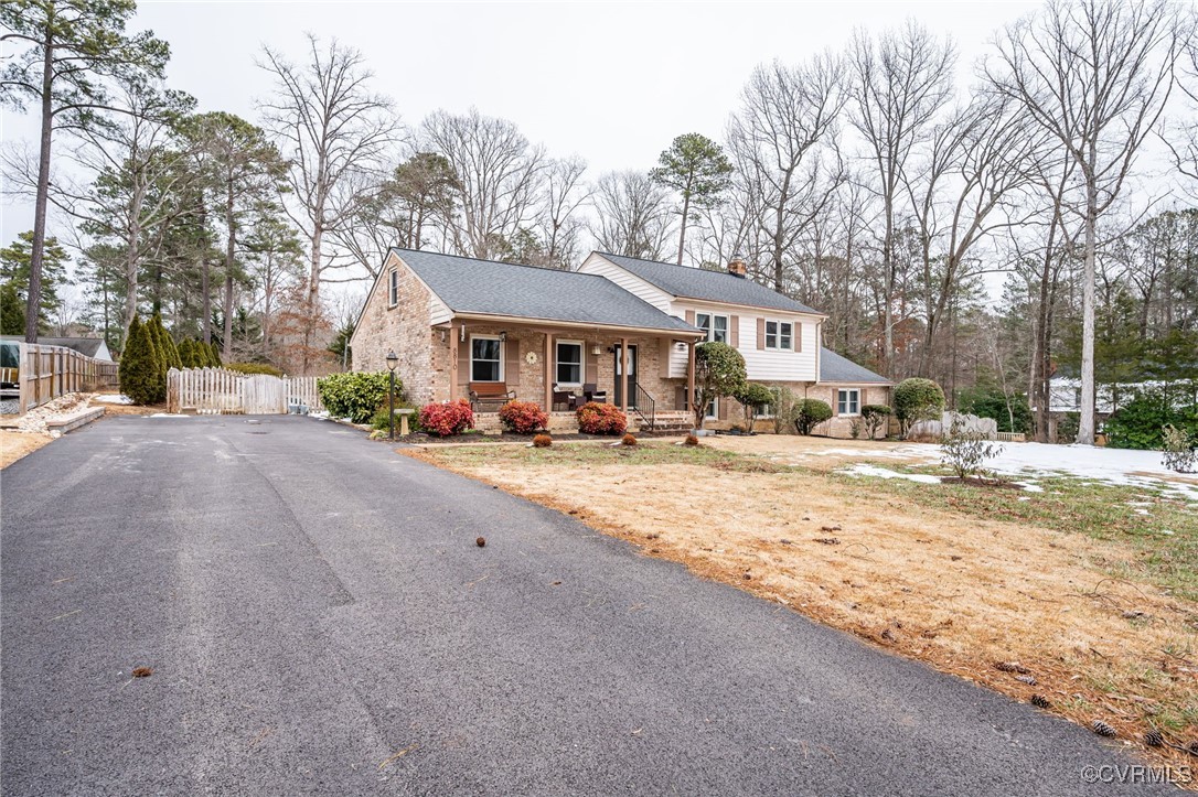 8810 Henson Road Chesterfield, VA 23236 - Photo 3 of 45 Gallery Image 3