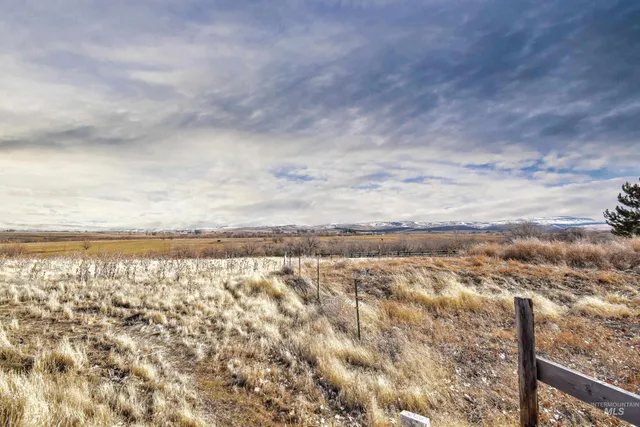 $639,000 | 3059 North 3422nd Street East, Kimberly, ID 83341