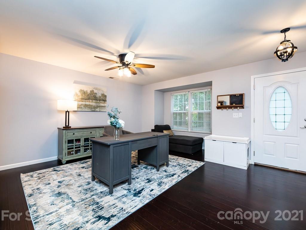 9754 Bailey Road Cornelius, NC 28031 - Photo 5 of 29 Gallery Image 5
