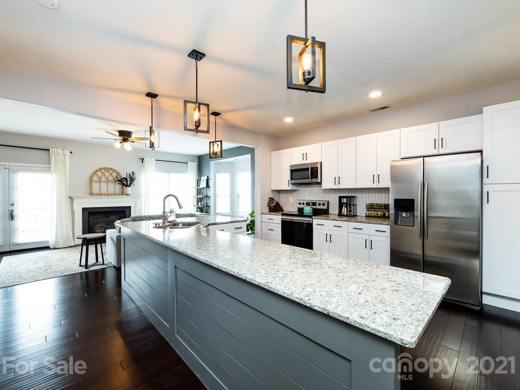 9754 Bailey Road Cornelius, NC 28031 - Photo 8 of 29 Gallery Image 8