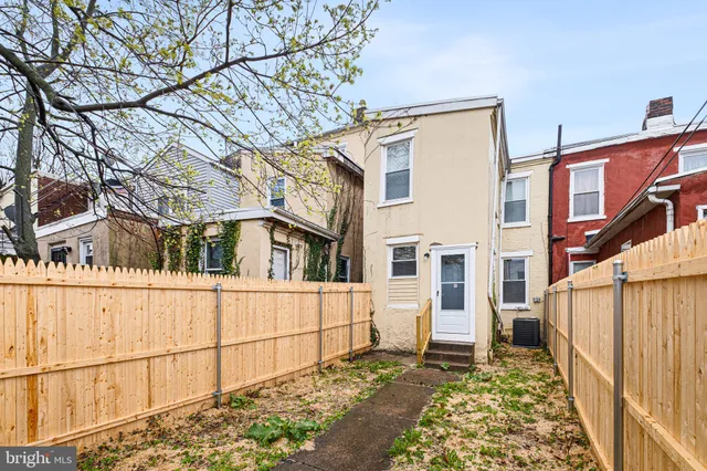 a view of a large white building