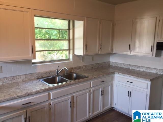 1280 Mims Street Southwest Birmingham, AL 35211 - Photo 4 of 8