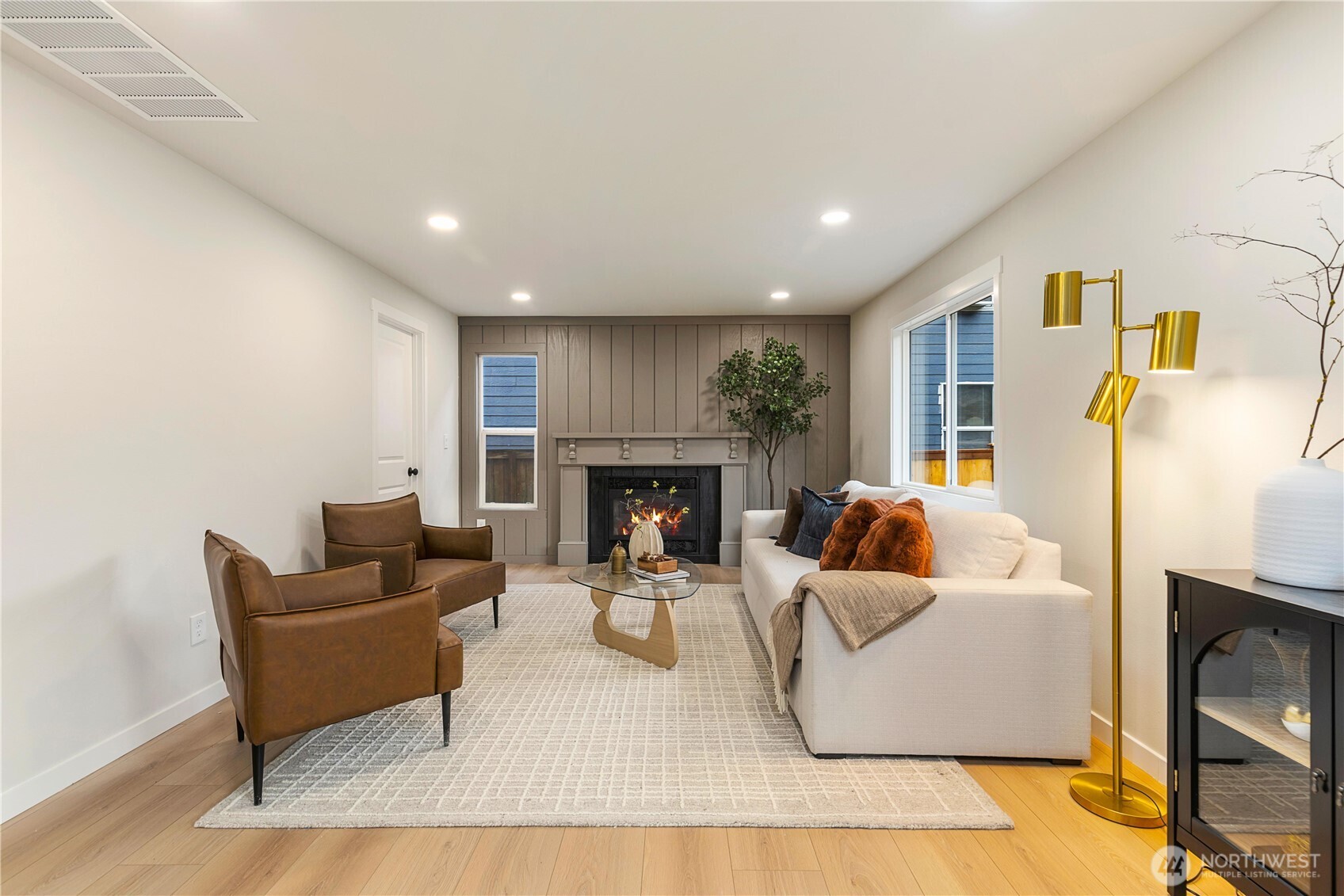 4709 Northeast 18th Street Renton, WA 98059 - Photo 11 of 38