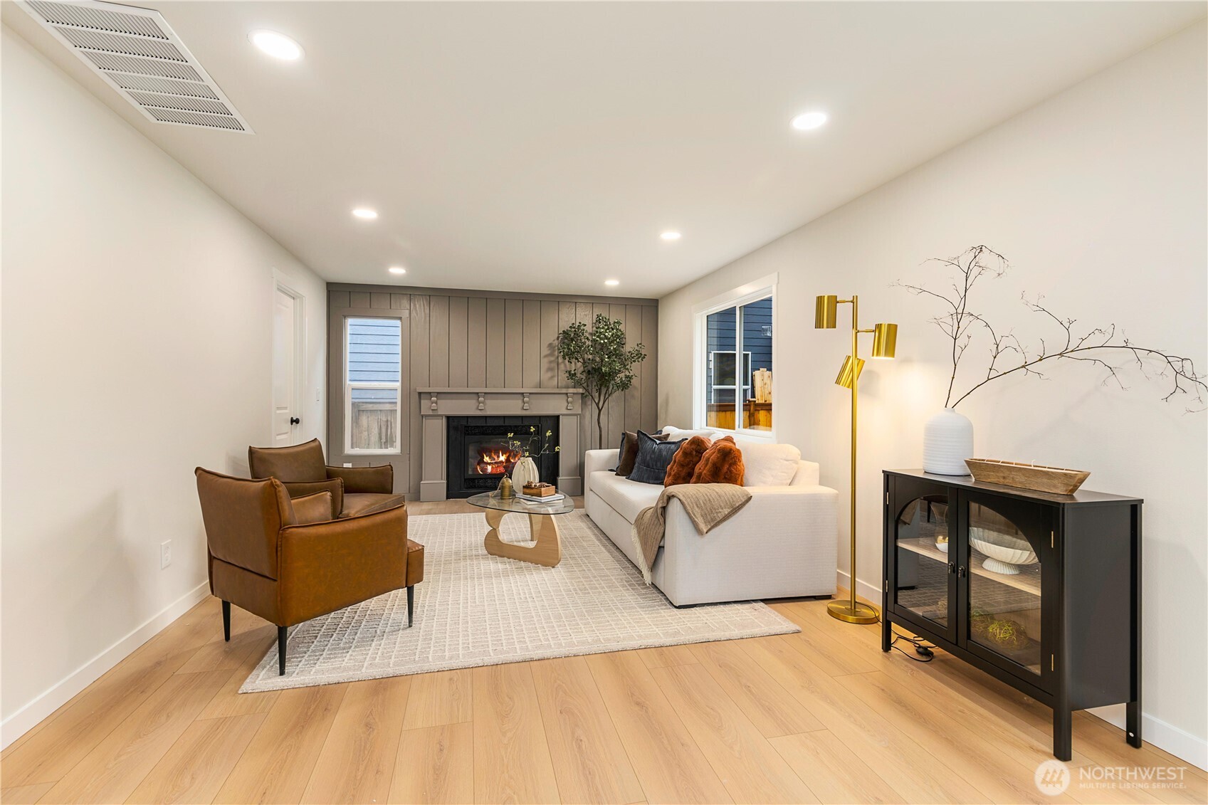 4709 Northeast 18th Street Renton, WA 98059 - Photo 13 of 38