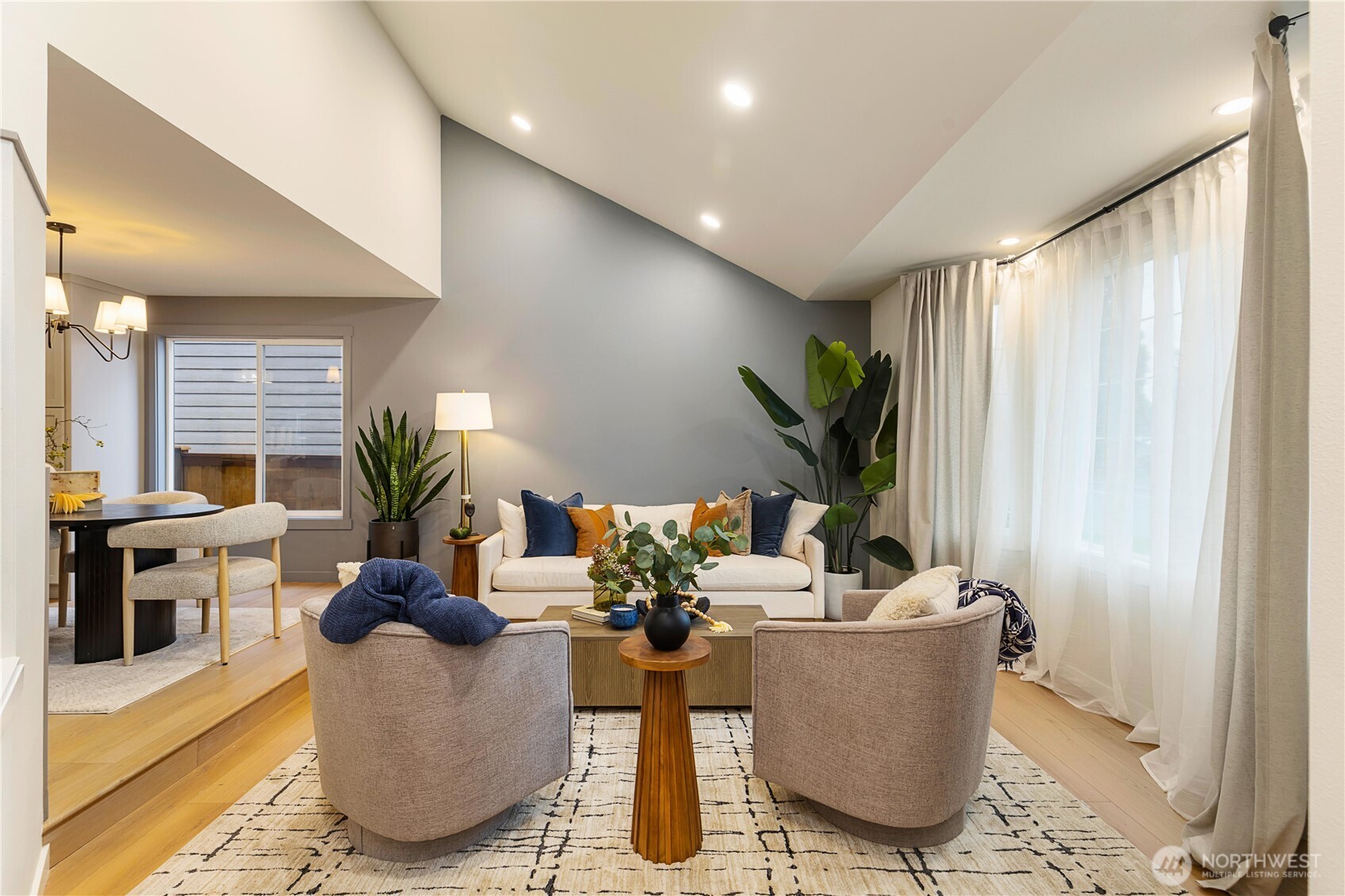 4709 Northeast 18th Street Renton, WA 98059 - Photo 20 of 38