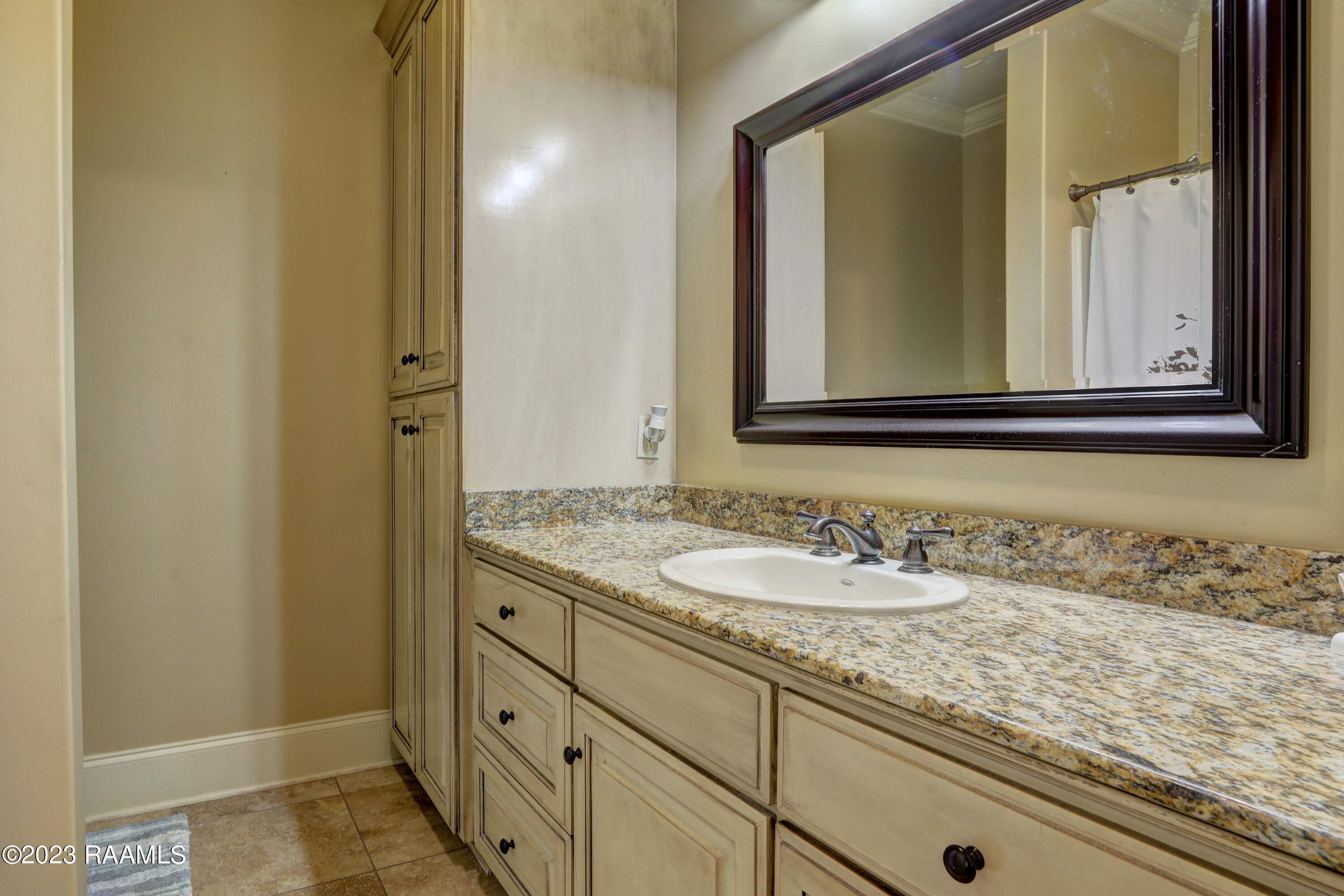 818 Russo Road New Iberia, LA 70563 - Photo 13 of 20 Gallery Image 13