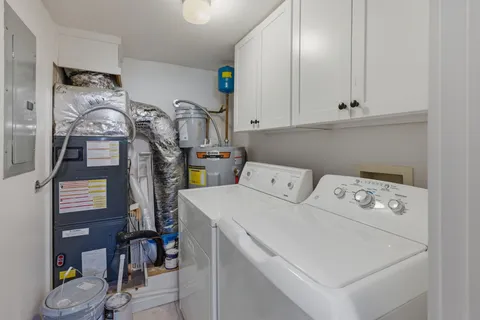$417,500 | 940 Gale Lane, Unit 132, Nashville, TN 37204
