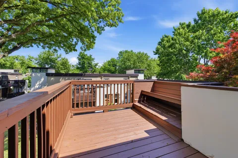 $417,500 | 940 Gale Lane, Unit 132, Nashville, TN 37204