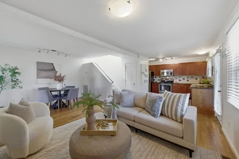 $417,500 | 940 Gale Lane, Unit 132, Nashville, TN 37204
