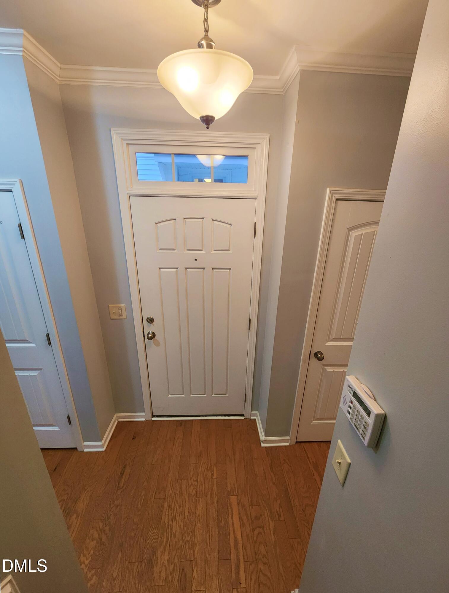 2423 Memory Ridge Drive Raleigh, NC 27606 - Photo 4 of 64