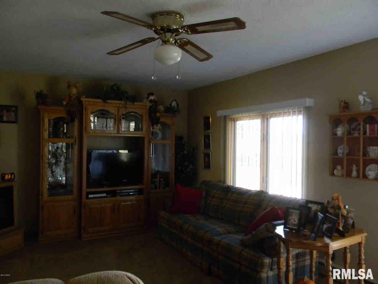 1049 Mine Road Du Quoin, IL 62832 - Photo 8 of 8 Gallery Image 8