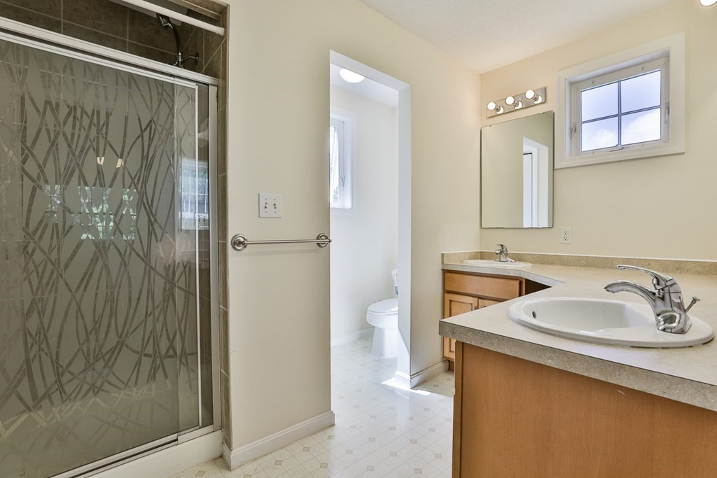 34 Jonathan Circle, Unit 34 Merrimack, NH 03054 - Photo 19 of 35 Gallery Image 19