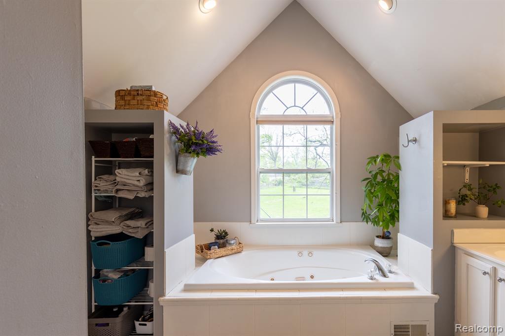5100 Perry Road Grand Blanc, MI 48439 - Photo 22 of 43 Gallery Image 22
