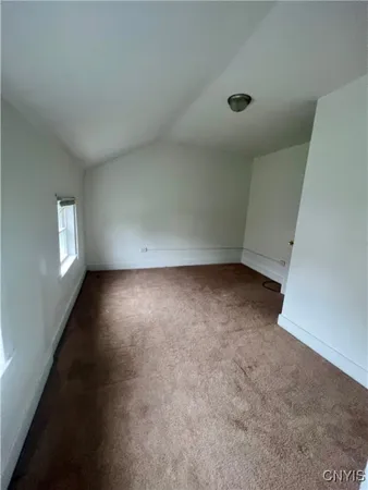 $1,250 | 89-93 East 5th Street, Unit 93, Oswego, NY 13126