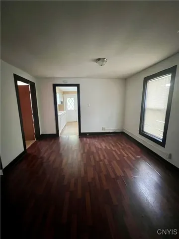 $1,250 | 89-93 East 5th Street, Unit 93, Oswego, NY 13126