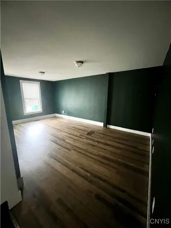 $1,250 | 89-93 East 5th Street, Unit 93, Oswego, NY 13126