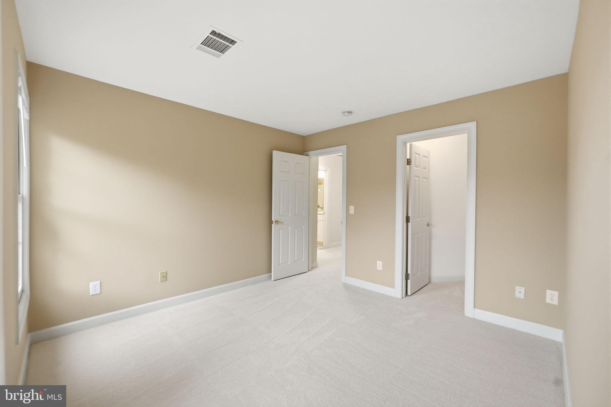 125 Roland Court Southwest Vienna, VA 22180 - Photo 27 of 41 Upper Bedroom #3