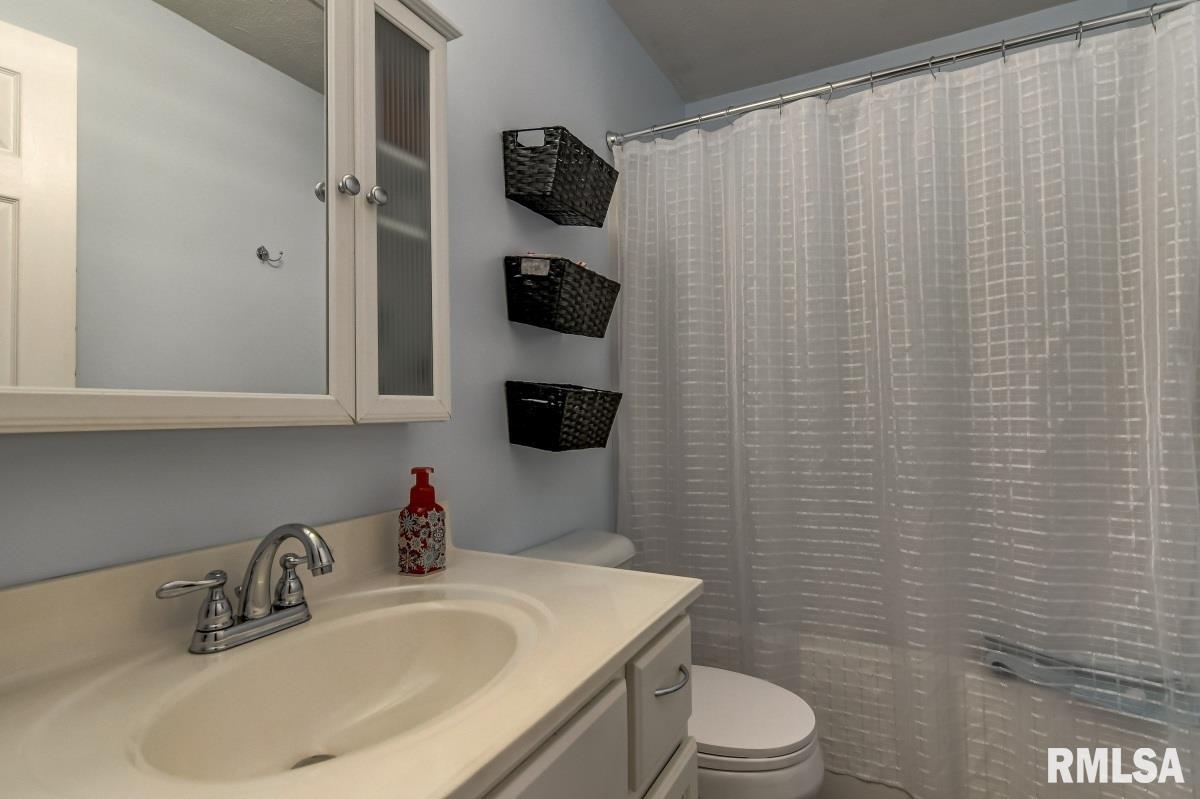 3725 Carney Boulevard Springfield, IL 62712 - Photo 33 of 46 Gallery Image 33