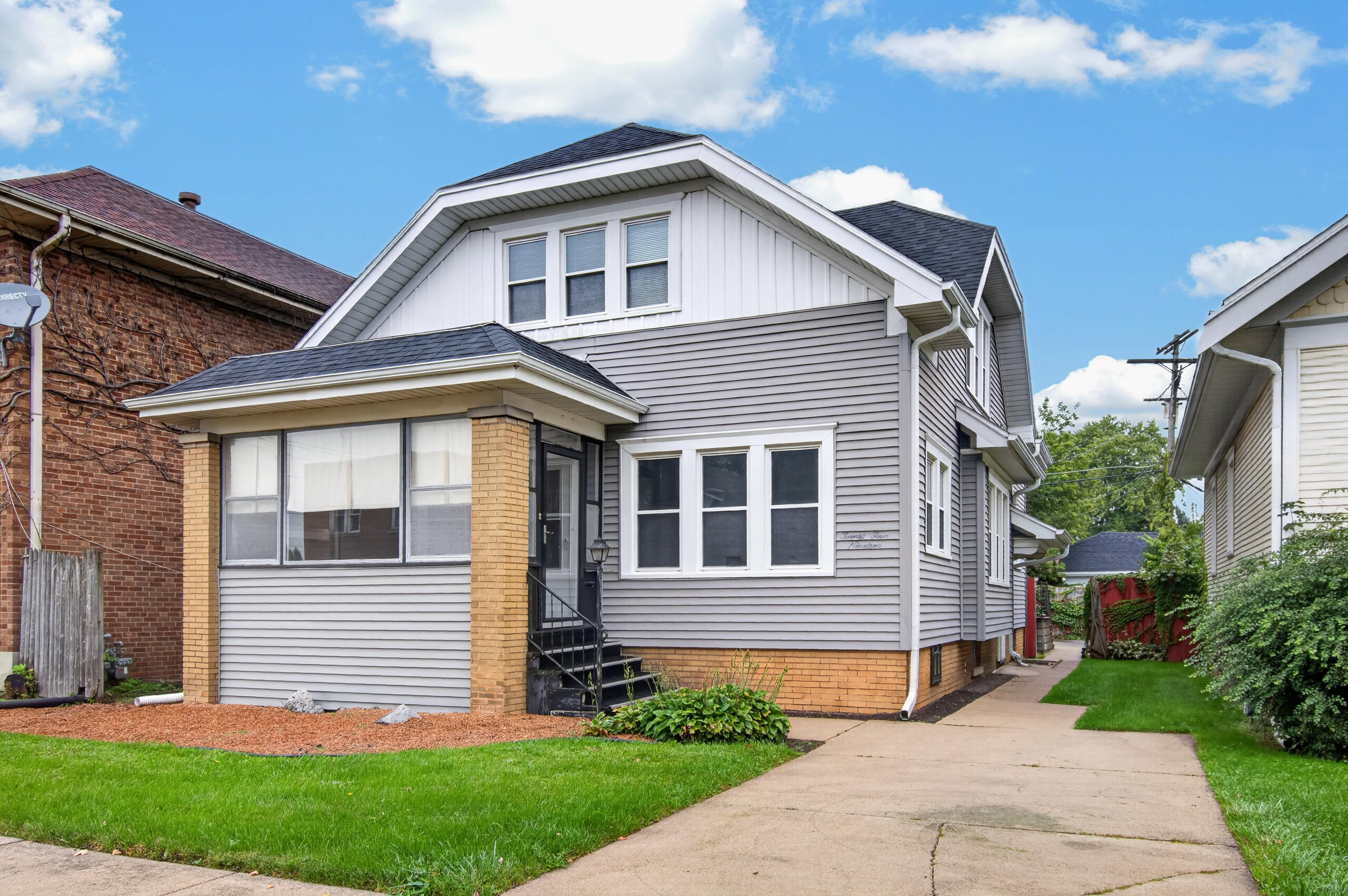 2419 Geneva Street Racine, WI 53402 - Photo 2 of 44 front