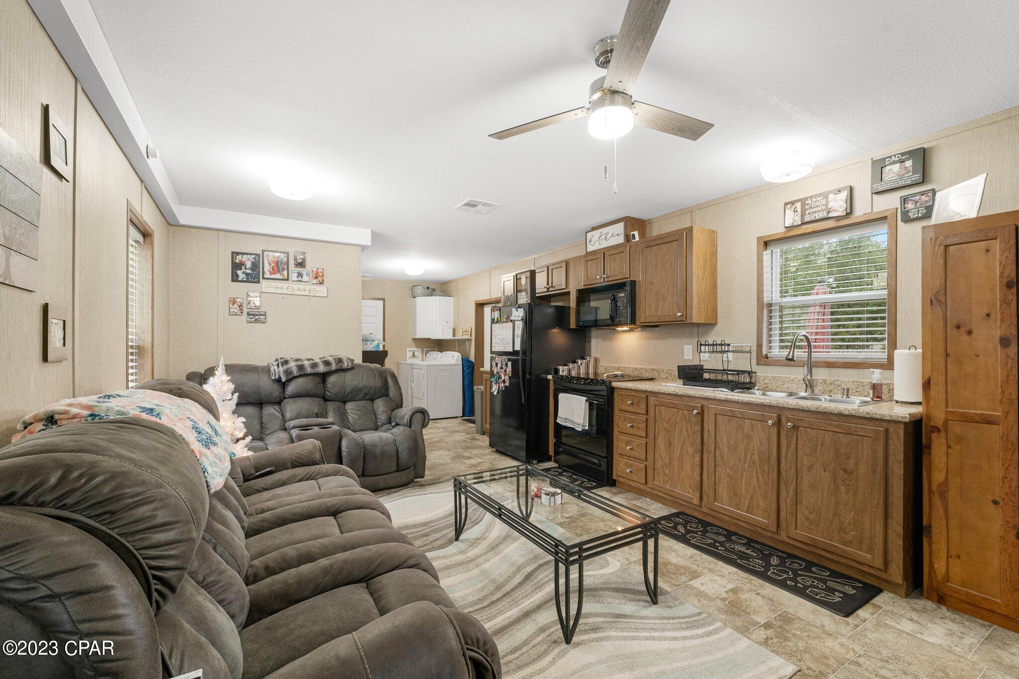 6428 Buckingham Road Youngstown, FL 32466 - Photo 5 of 21 Gallery Image 5