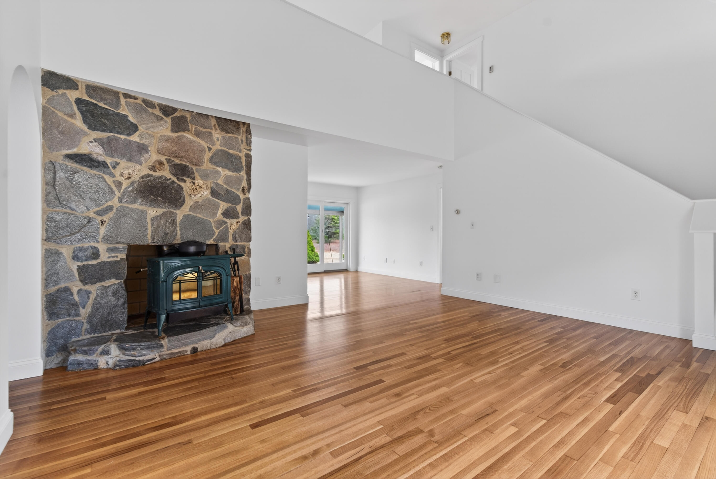 17 Stone Street Brunswick, ME 04011 - Photo 14 of 41 DSC05023