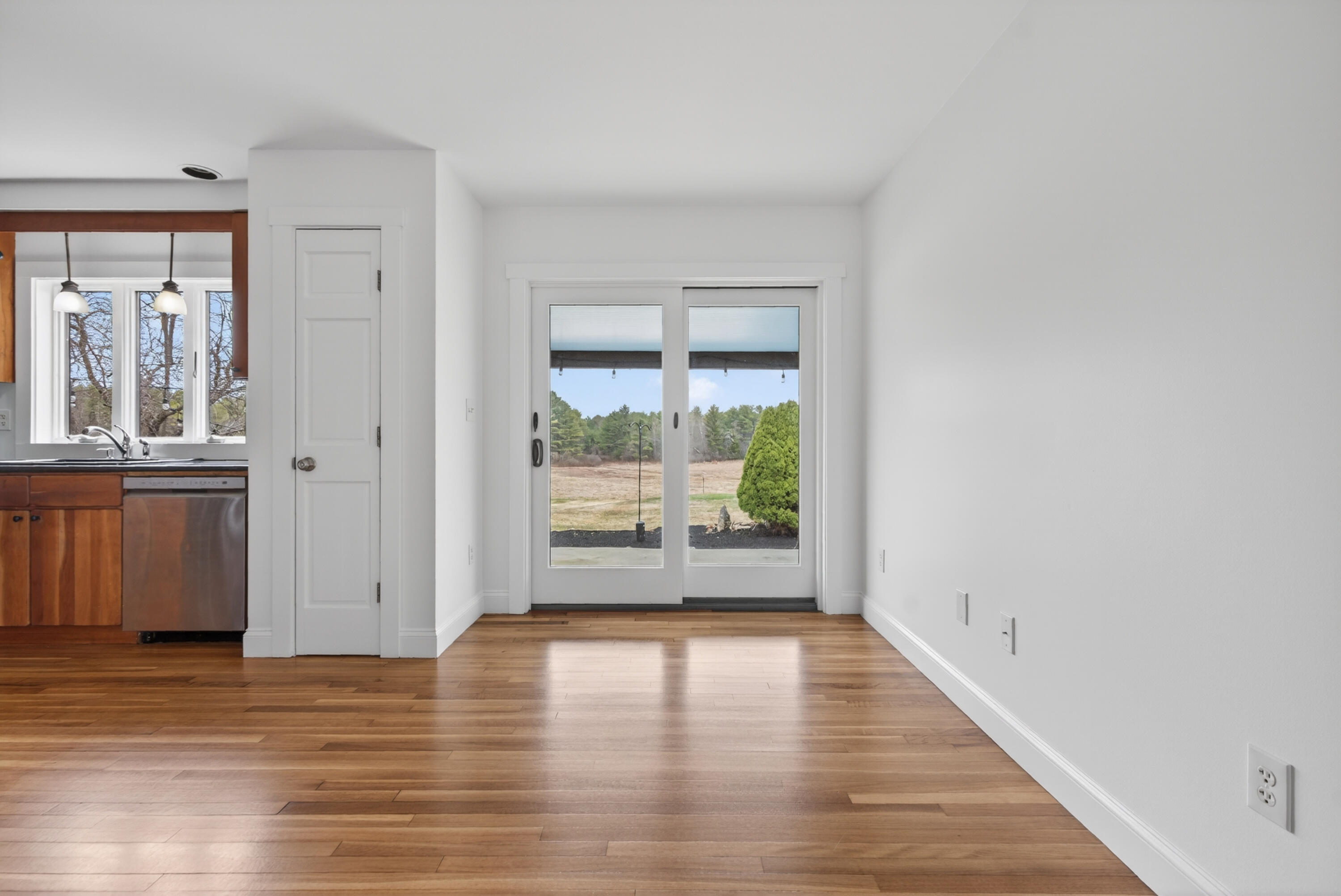 17 Stone Street Brunswick, ME 04011 - Photo 16 of 41 DSC05034